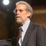 Daniel Goleman – Inteligența Ecologică. Cunoaște costul ascuns al fiecărui produs cumpărat și cum influențează acesta lumea în care trăim