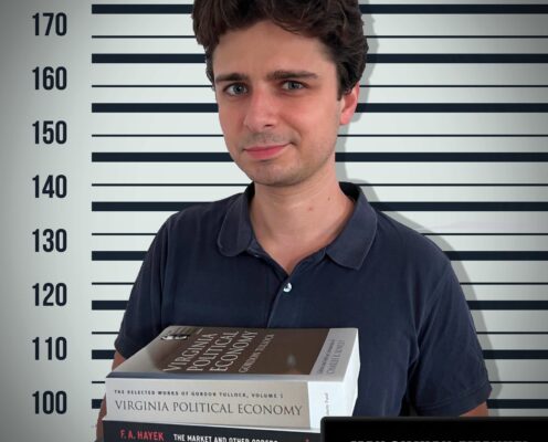 Cetățeanul Silvian-Emanuel Man în ,,regimul hibrid’’ român sau cum Hayek amenință ,,siguranța națională’’