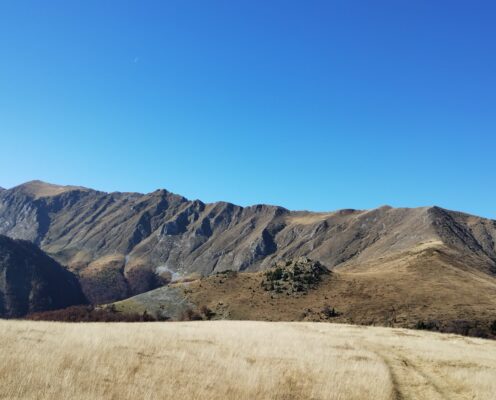 Munții Vâlcan: Câmpușel-Pasul Jiu-Cerna-Vârful Oslea-Coada Oslei-Vârful Arcanu-Câmpu lui Neag